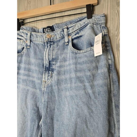 GAP Women’s Wide Leg Distressed Jeans NWT Size 14 Baggy Light Wash Raw Hem - Picture 8 of 8